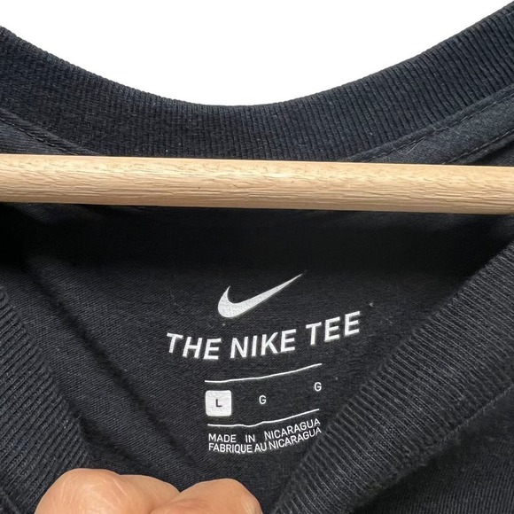 Nike Air Classic Logo Graphic T-Shirt‎ The Nike Tee Neon Retro Size Large - Picture 3 of 6